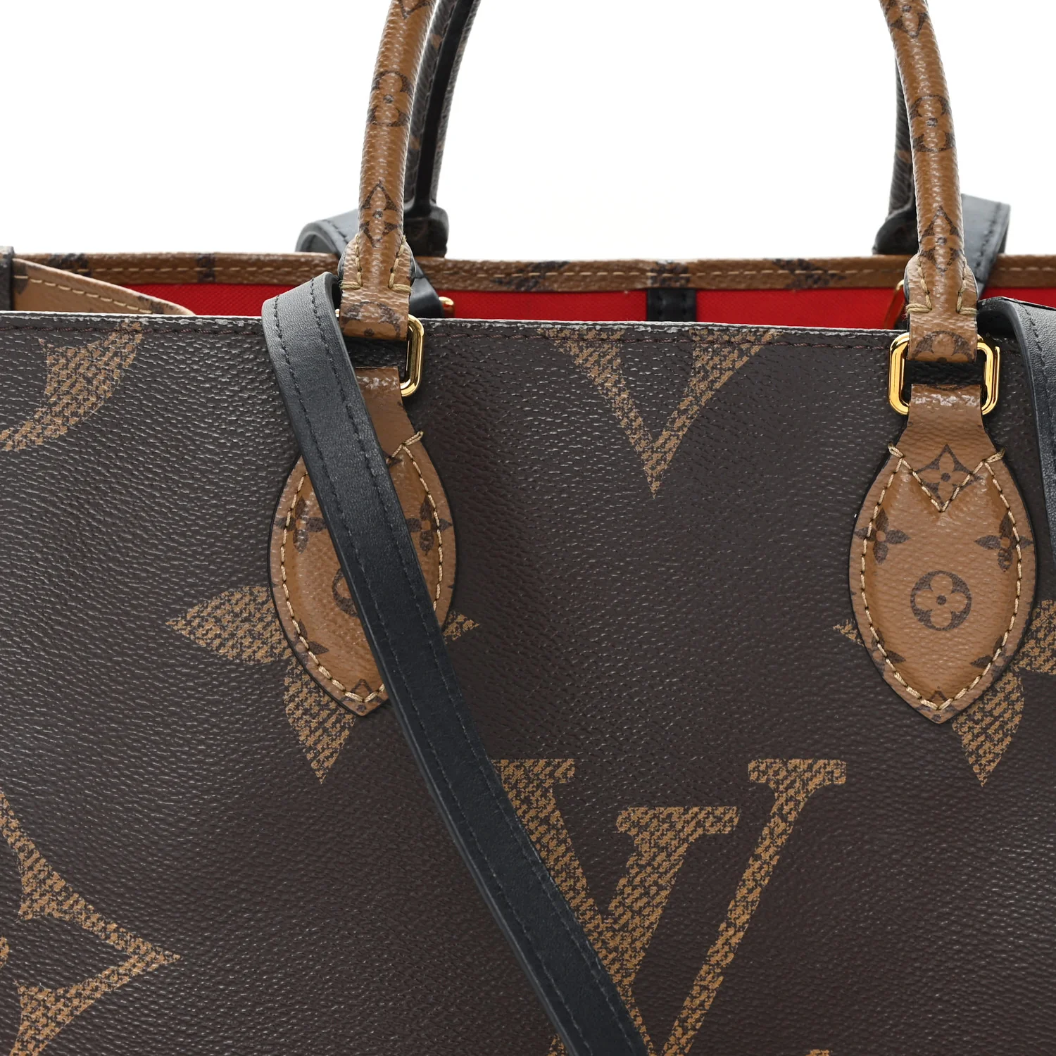 Reverse Monogram Giant Onthego MM - Top Club