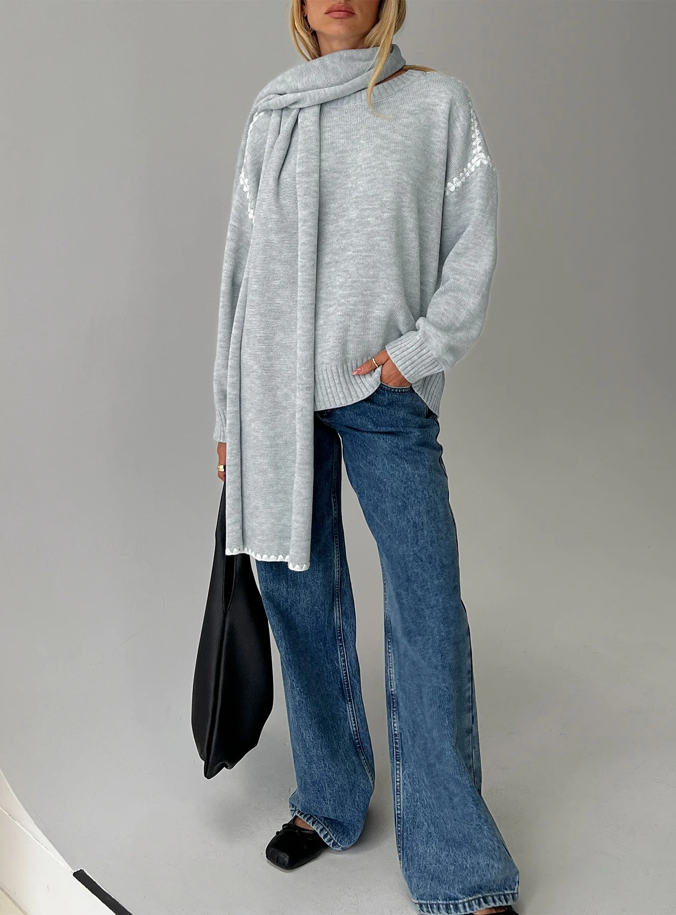 Keriana Contrast Stitch Knit Sweater Grey / White