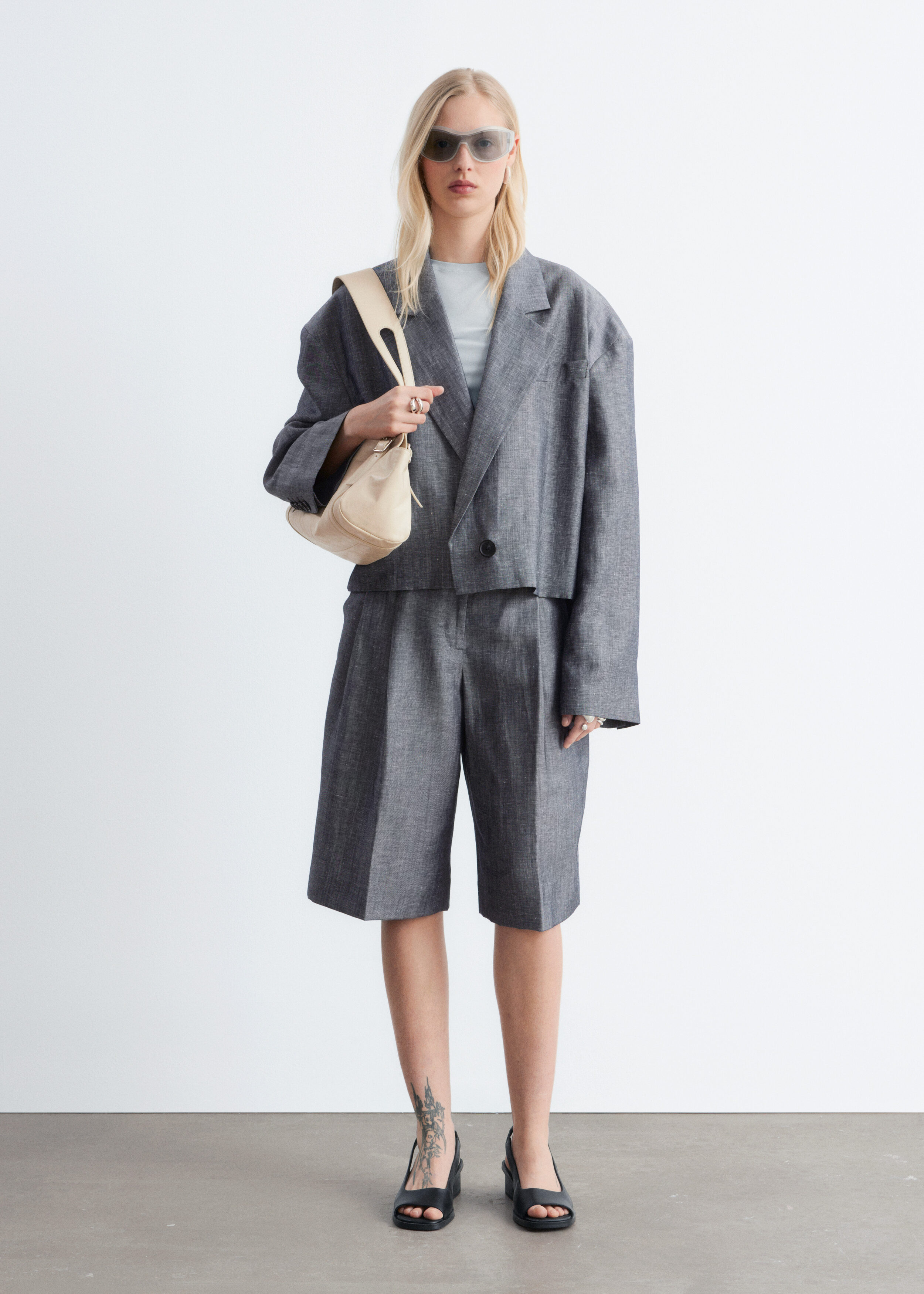 & Other Stories CROPPED OVERSIZED BLAZER