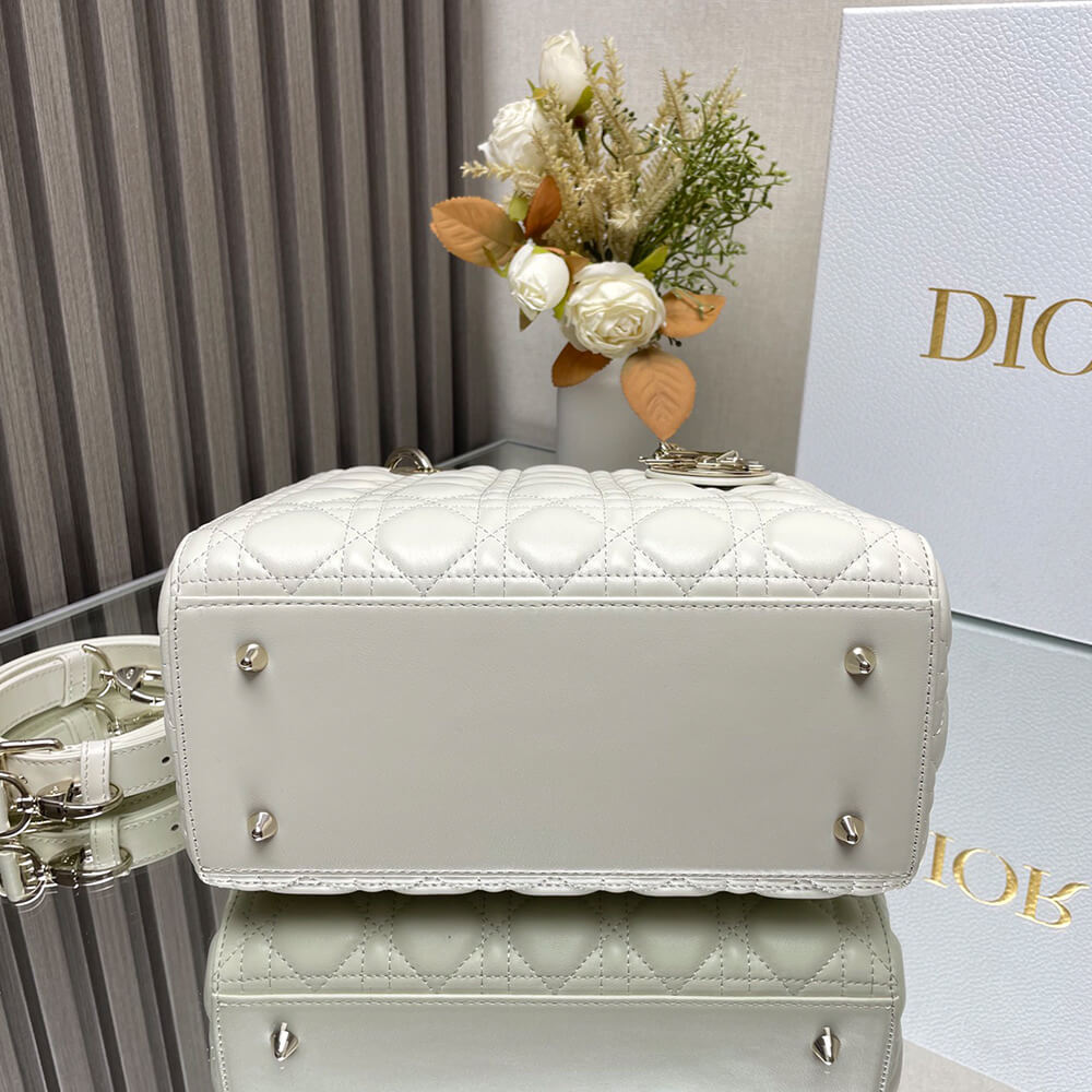 Medium Lady Dior Bag(HIGH-END GRADE) - Top Club