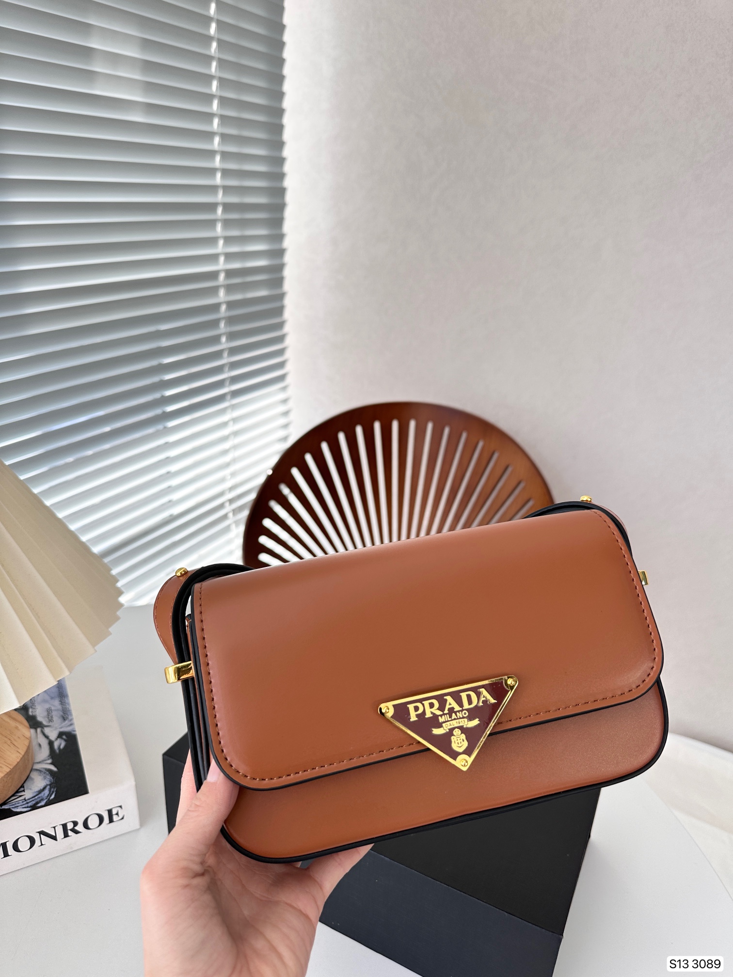 PRA Soft Calf women handbag size : 21*12 cm - Top Club