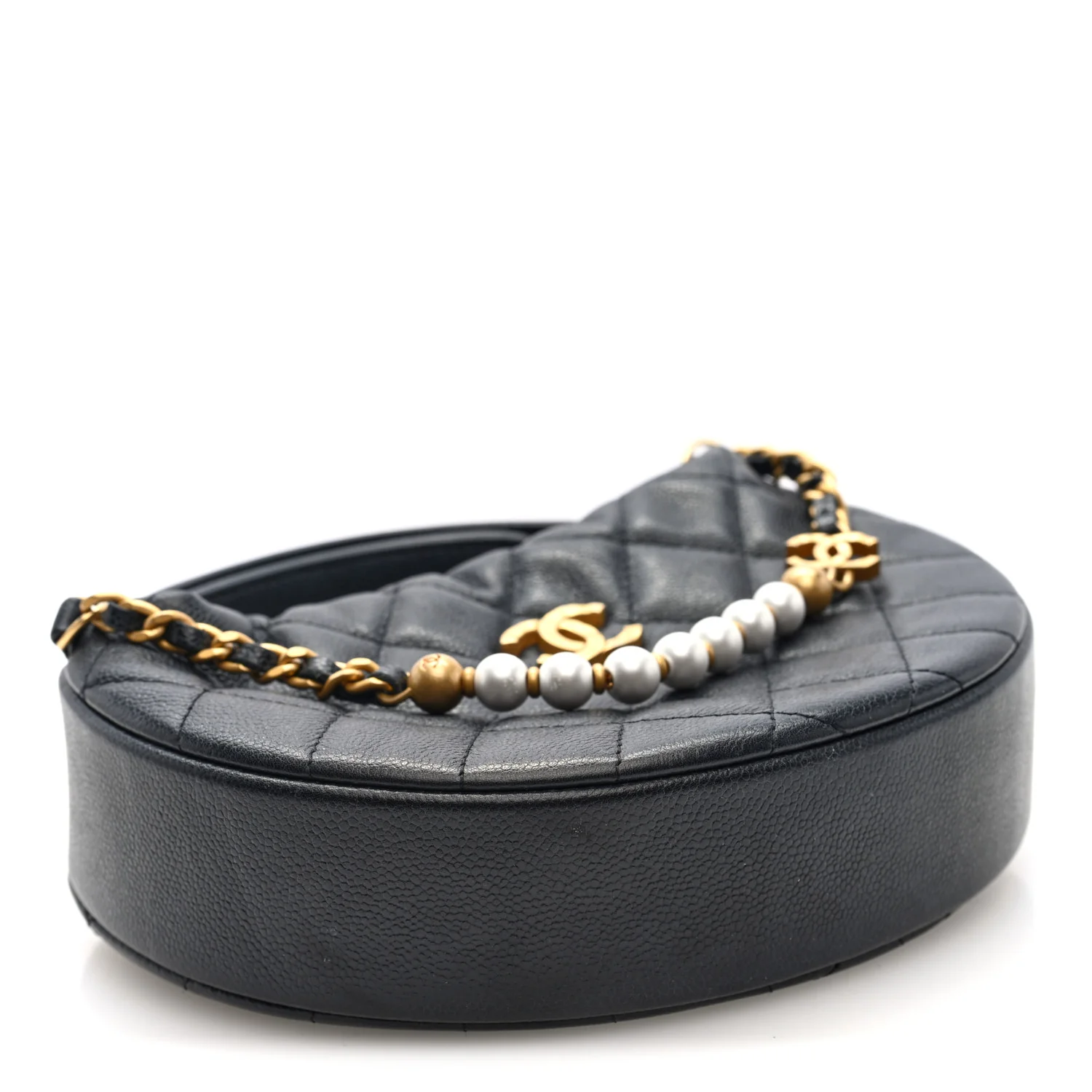 Grained Calfskin Quilted Pearl Pouch Hobo Black - Top Club