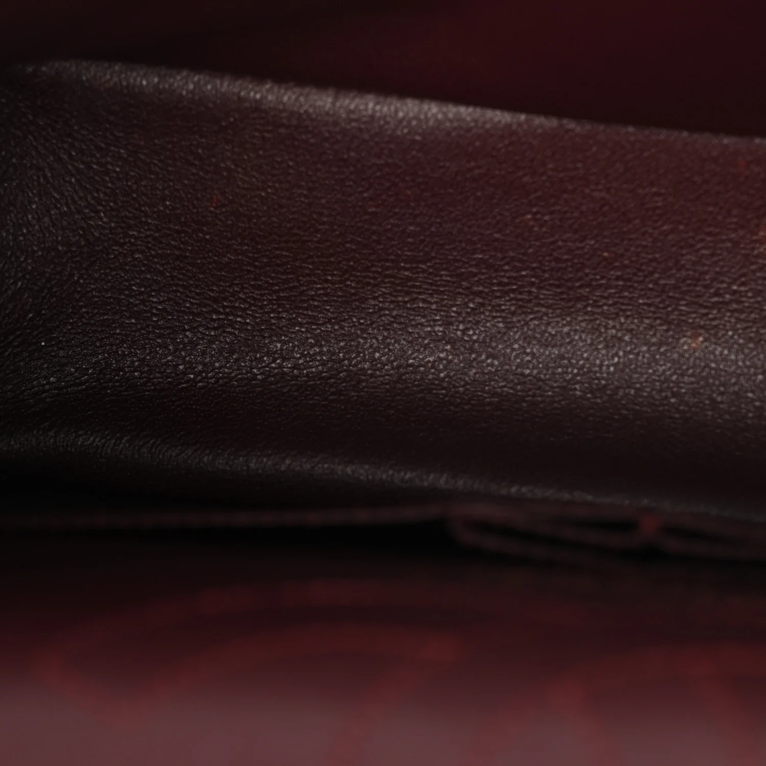 Aged Calfskin Quilted 2.55 Reissue 225 Flap Black - Top Club