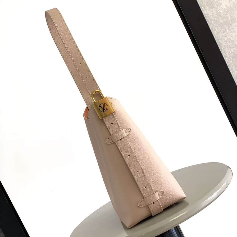 LV Low Key Hobo PM(HIGH-END GRADE) - Top Club