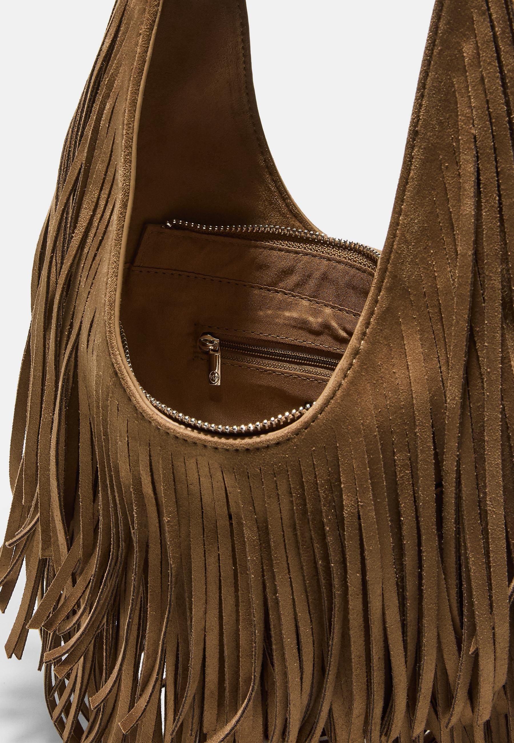 SHOULDER BAG WITH FRINGE AND BUCKLE DETAIL