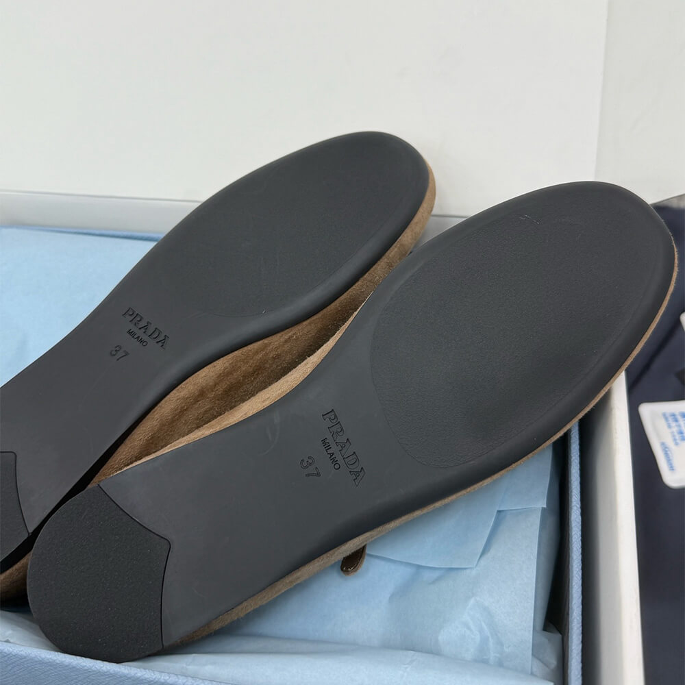 PRADA Suede ballerinas - Top Club