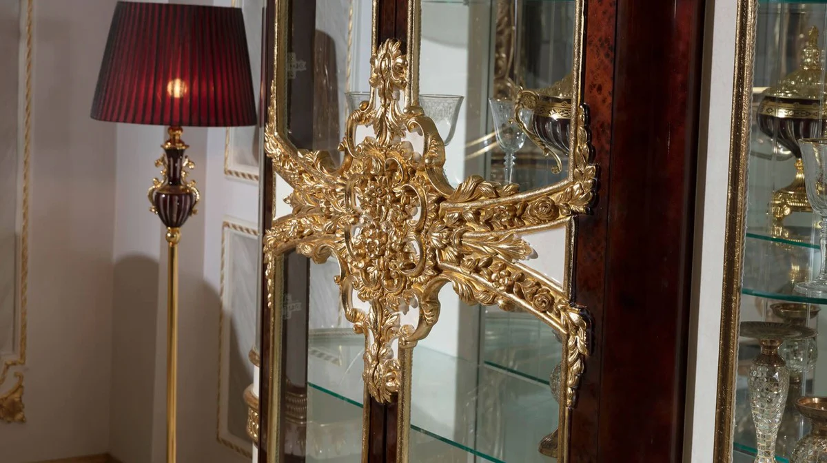 Luxury baroque display cabinet white / brown / gold - magnificent solid wood display cabinet with 2 glass doors - baroque furniture - noble and magnificent