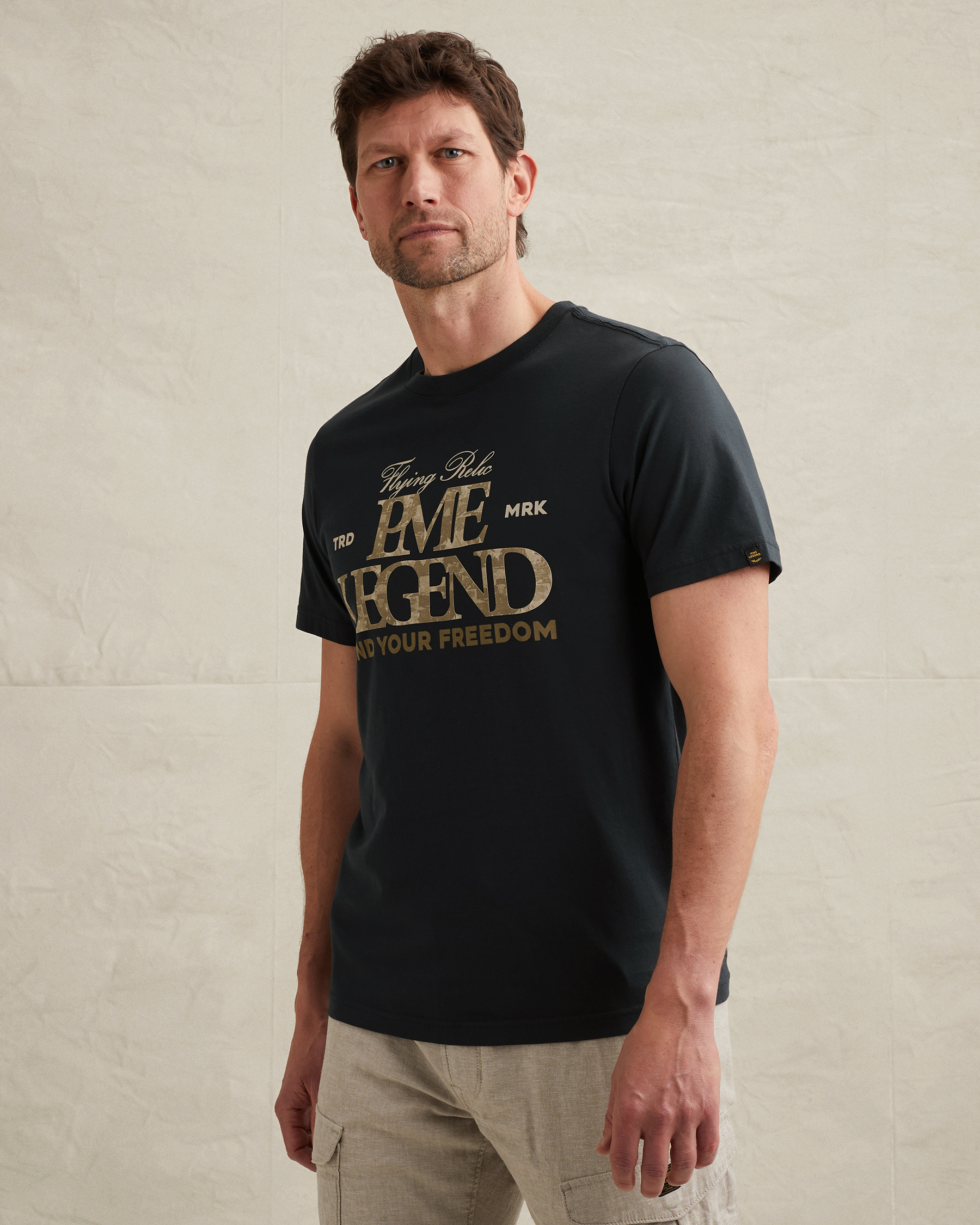 T-shirt in jersey with large artworkx