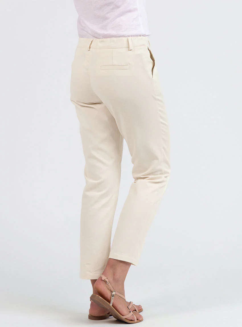 Pantalon chino femme en coton blanc naturel