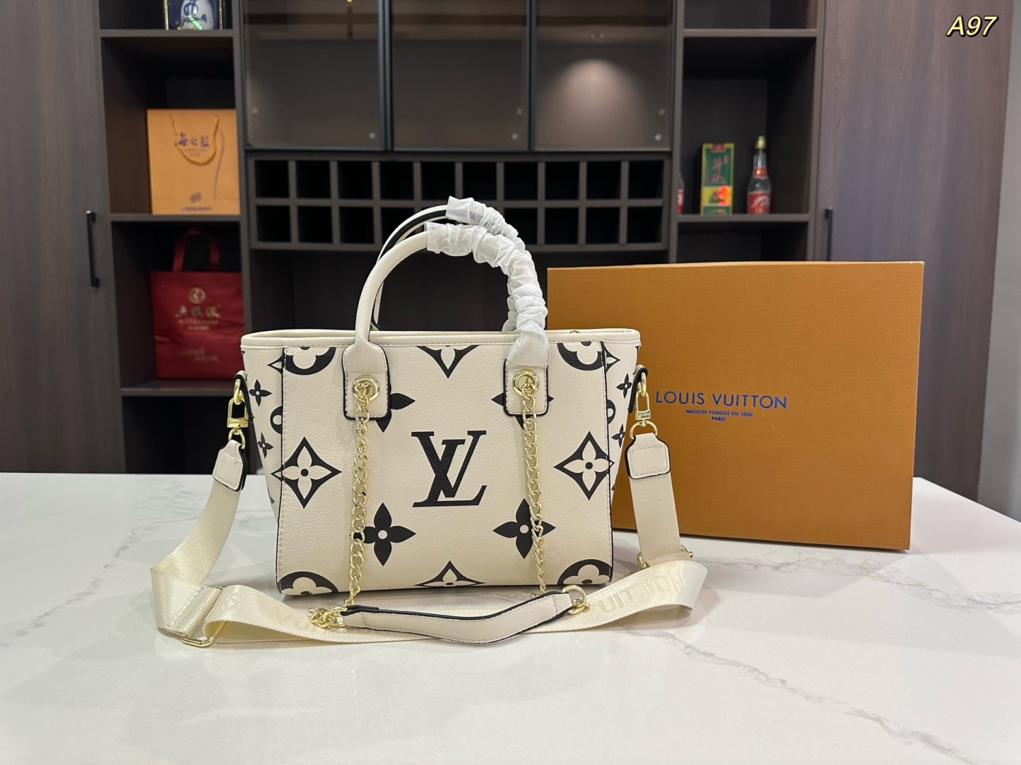 Louis new arrival tote bag size: 26*22cm cm - Top Club