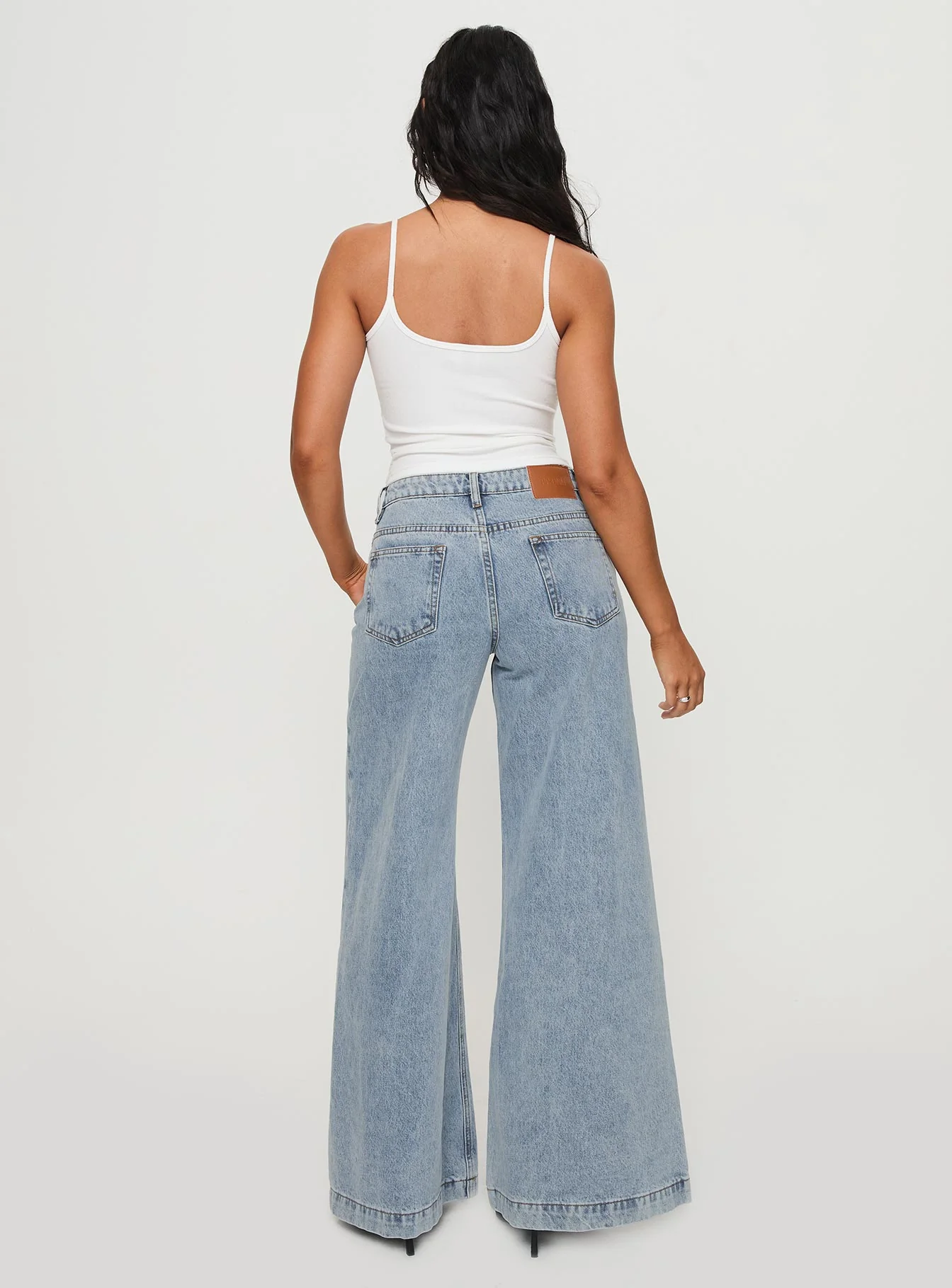 Toby Low Rise Baggy Jeans Light Wash