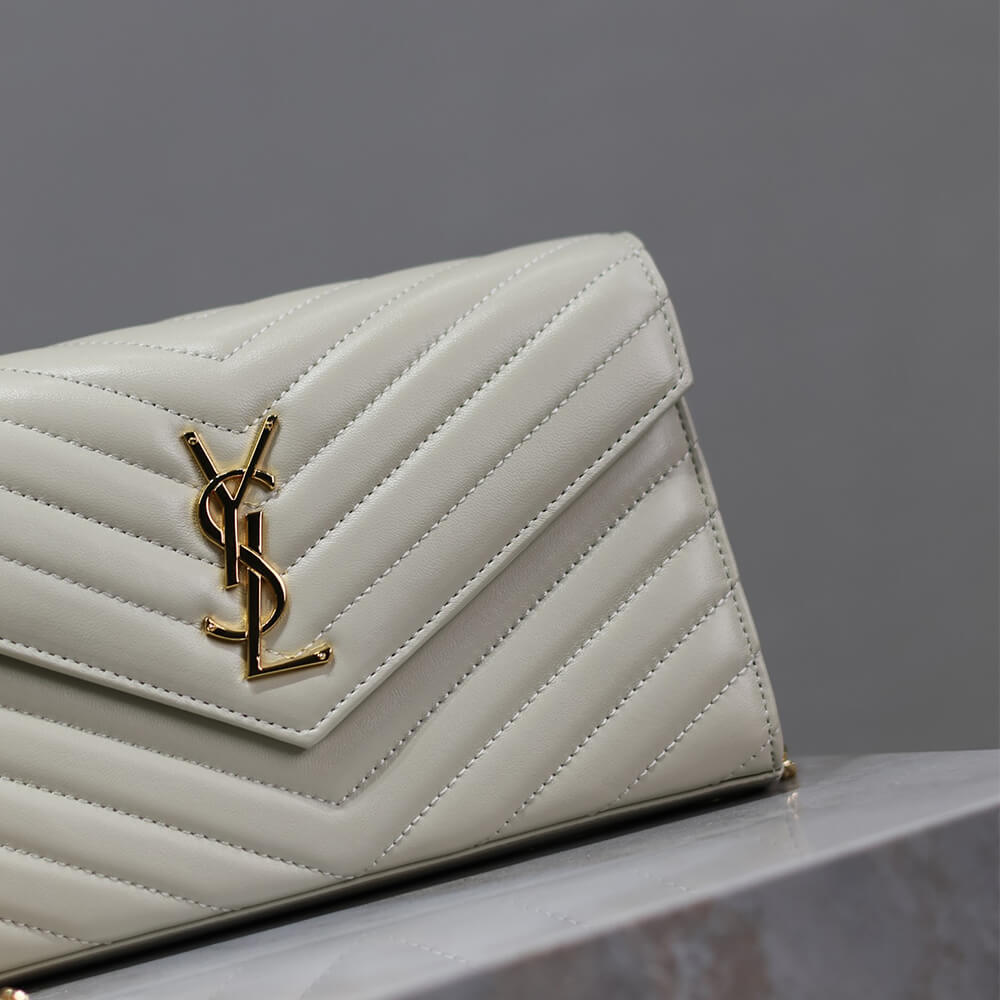 YSL cassandre chain wallet in lambskin - Top Club