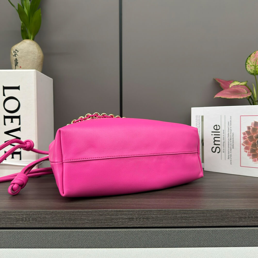 Loewe Medium Flamenco purse in mellow nappa lambskin - Top Club