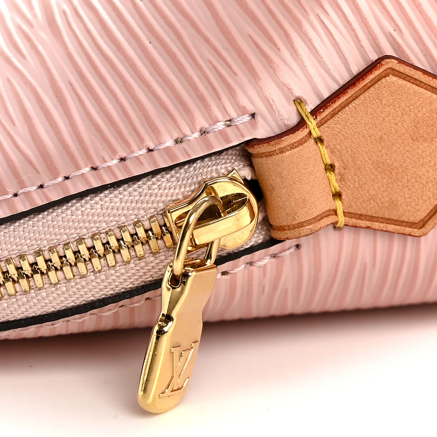 Epi Cosmetic Pouch Rose Ballerine - Top Club