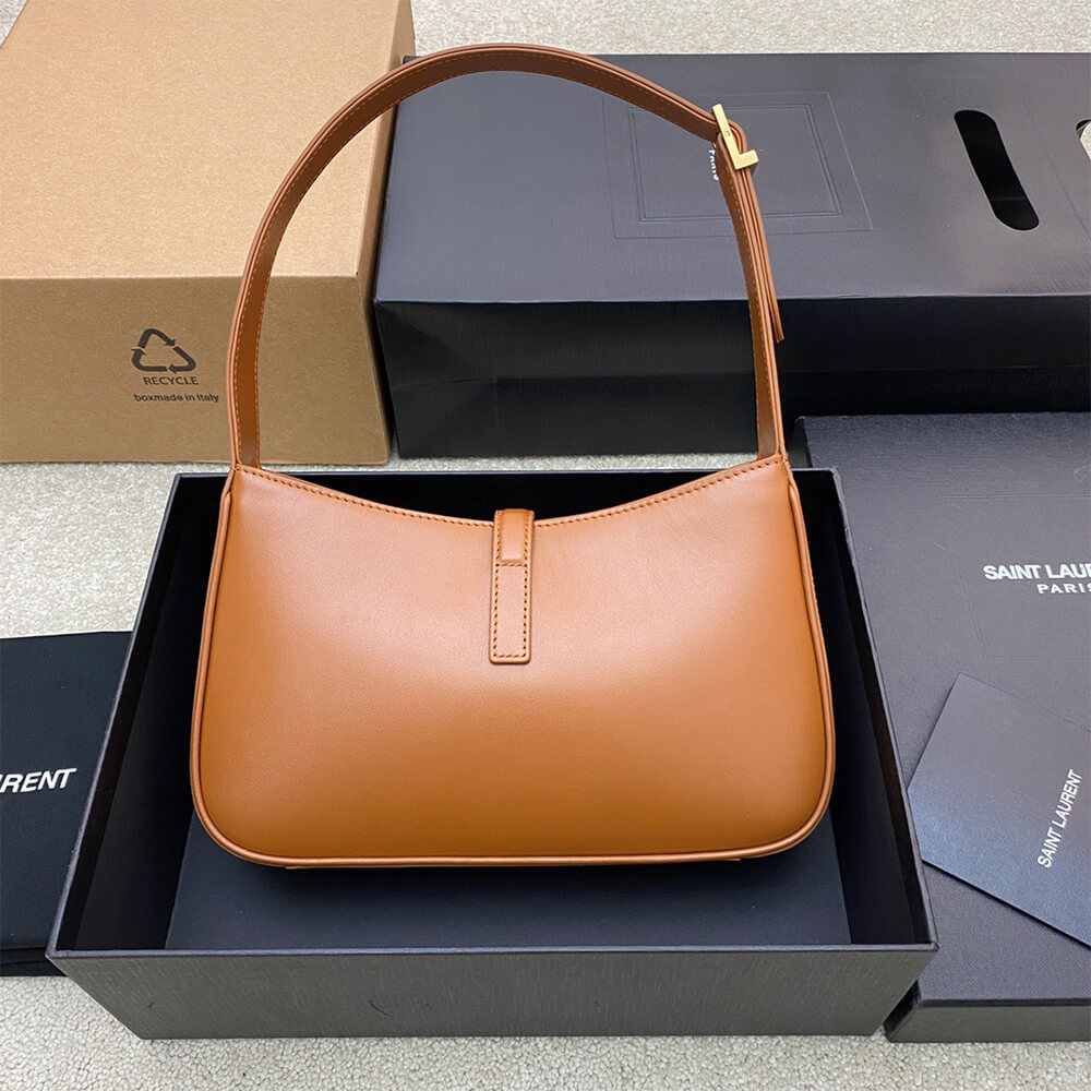 YSL le 5 a 7 in smooth leather - Top Club