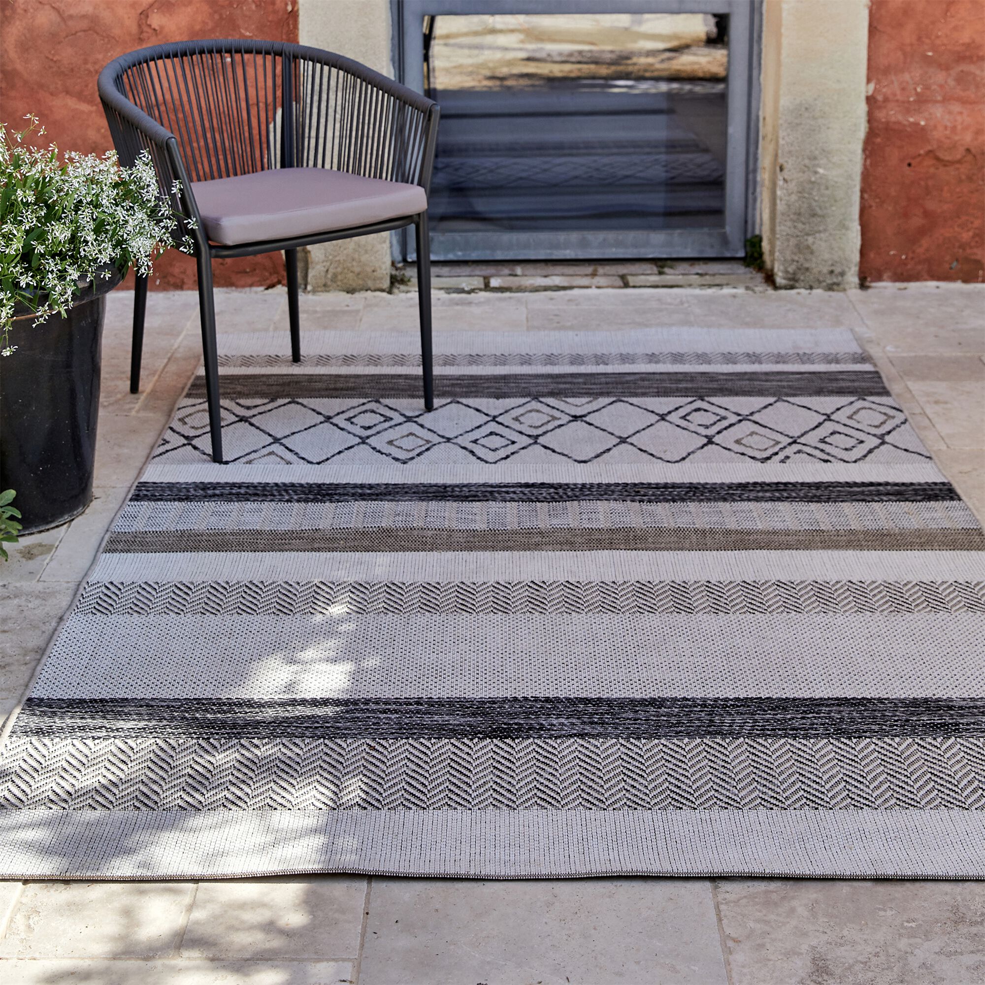 EUPHORIE - Tapis intérieur etextérieur à motifs 160x230cm - gris