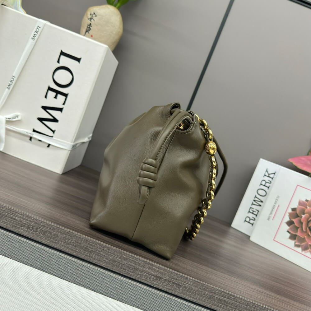 Loewe Medium Flamenco purse in mellow nappa lambskin - Top Club