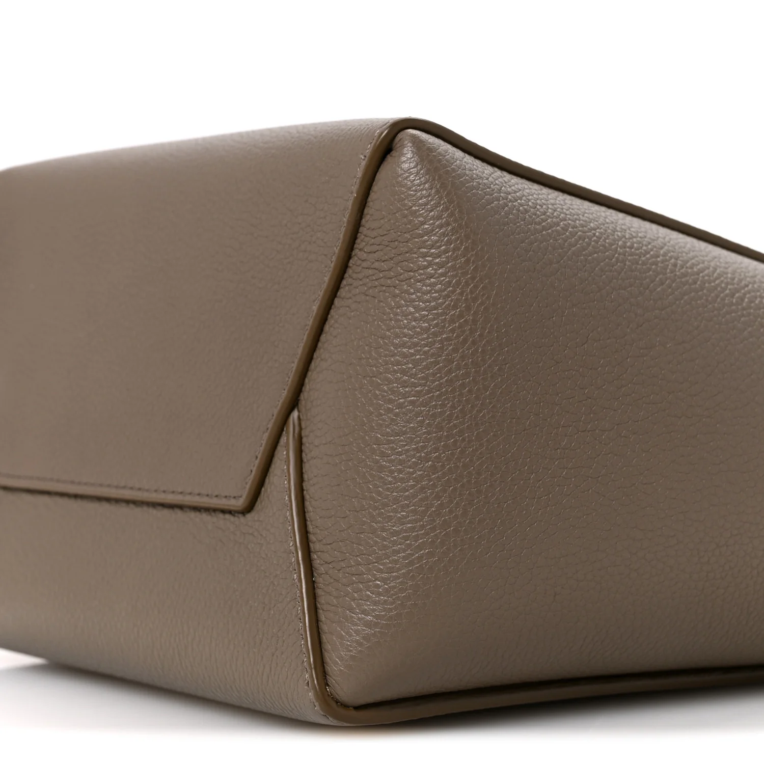 Soft Grained Calfskin Small Sangle Bucket Bag Taupe - Top Club