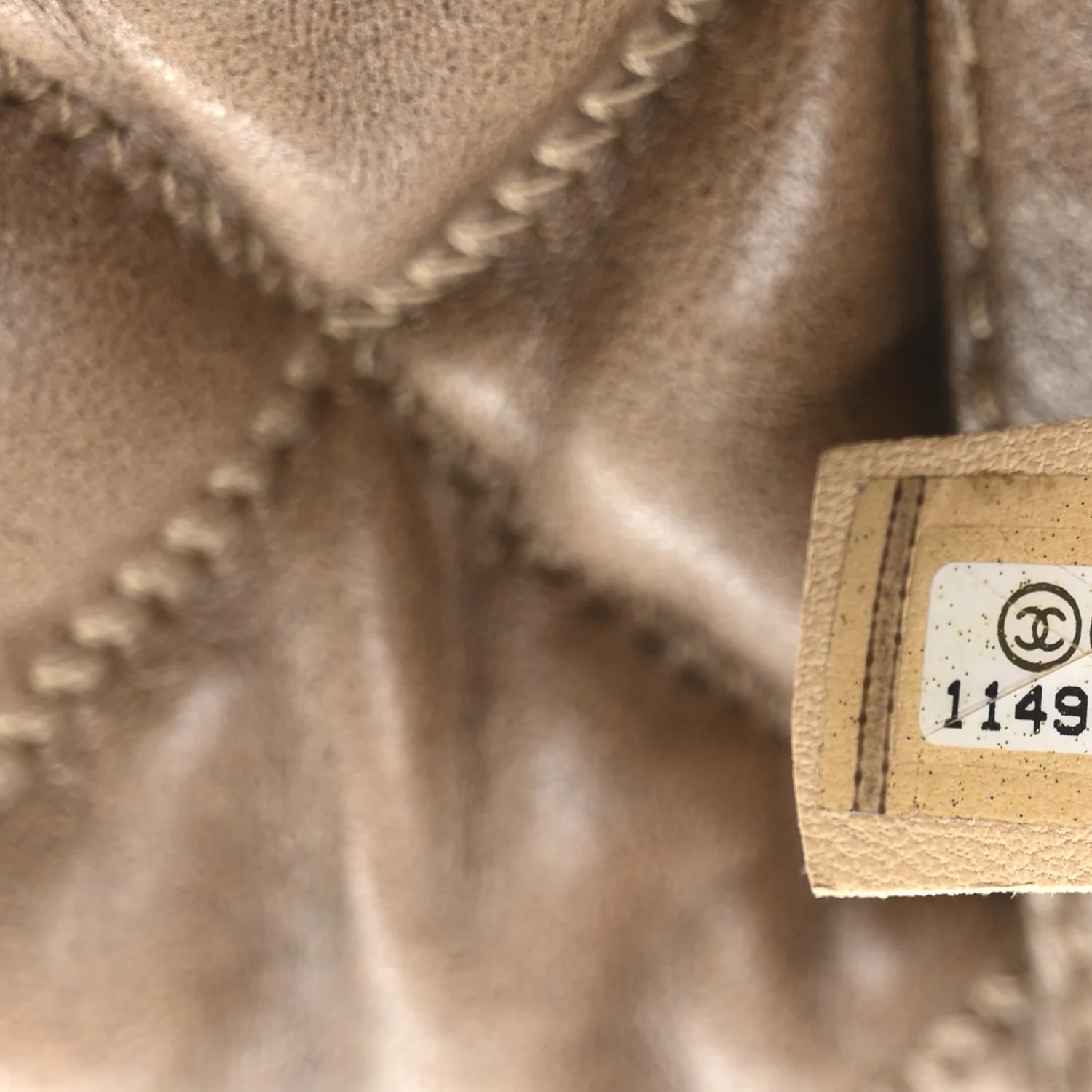 Calfskin Bubble Quilt Bowler Brown - Top Club