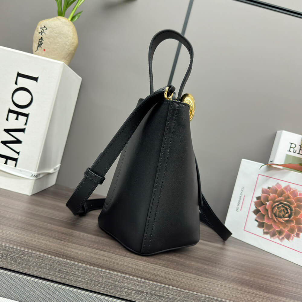 LOEWE Mini Pebble bucket in smooth calfskin(high-end grade) - Top Club