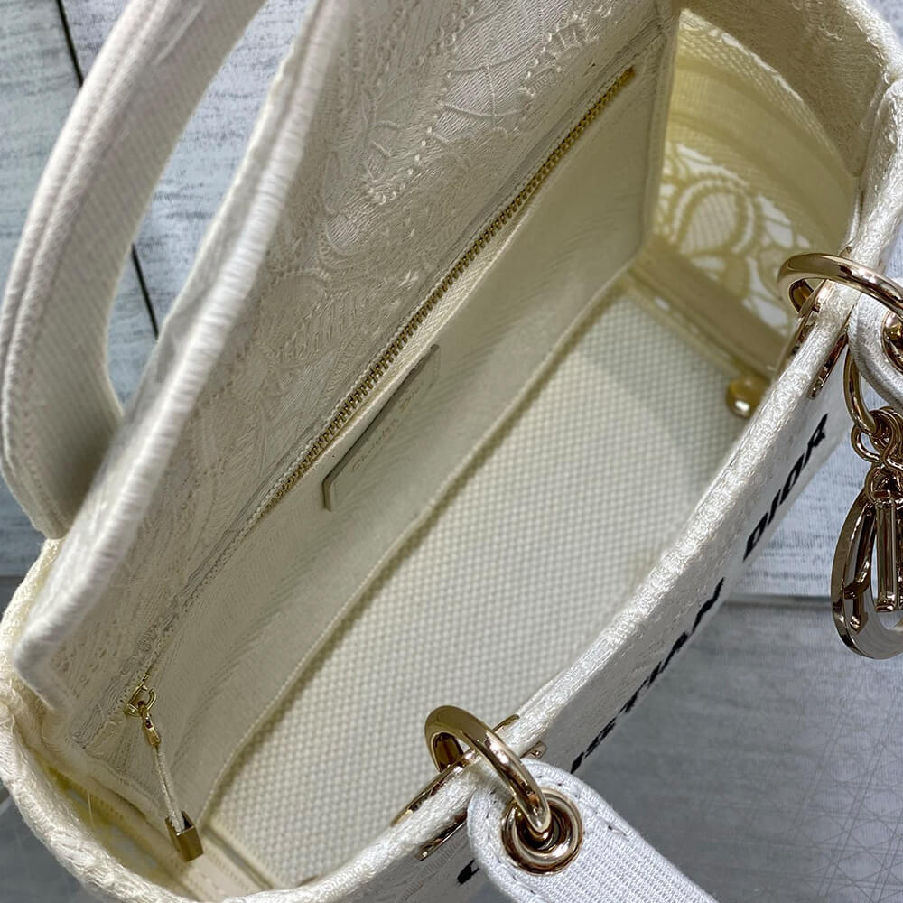 Dior Medium Lady D-Lite Bag - Top Club