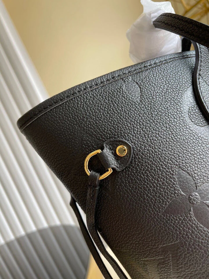 LOUIS VUITTON NEVERFULL MM TOTE BAG - Top Club