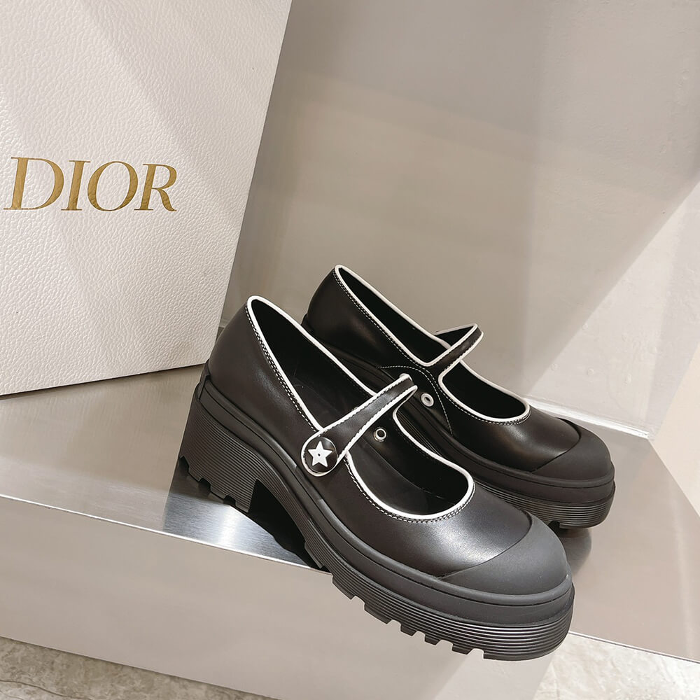 D-DOLL 2.0 PUMP - Top Club