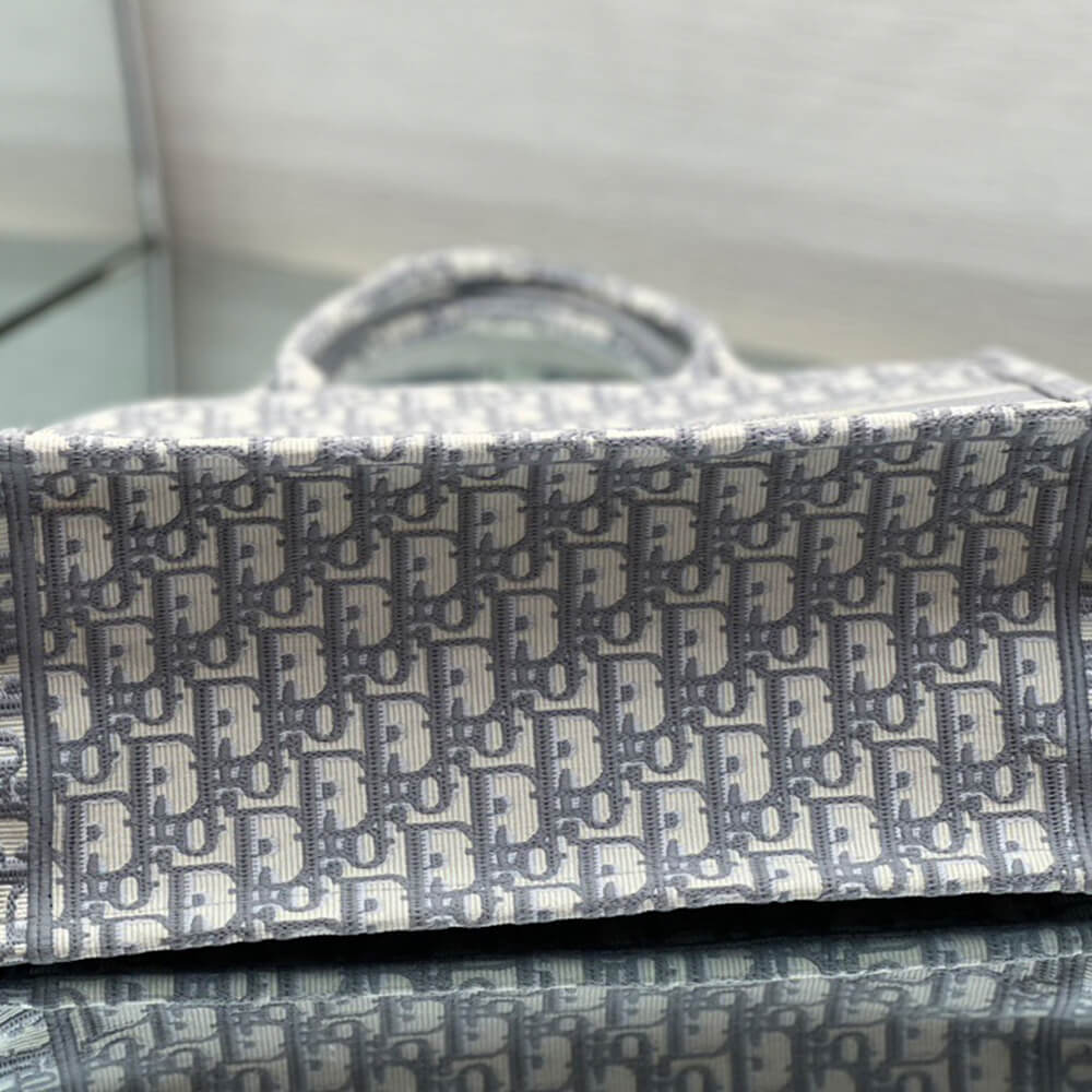 MEDIUM DIOR BOOK TOTE - Top Club