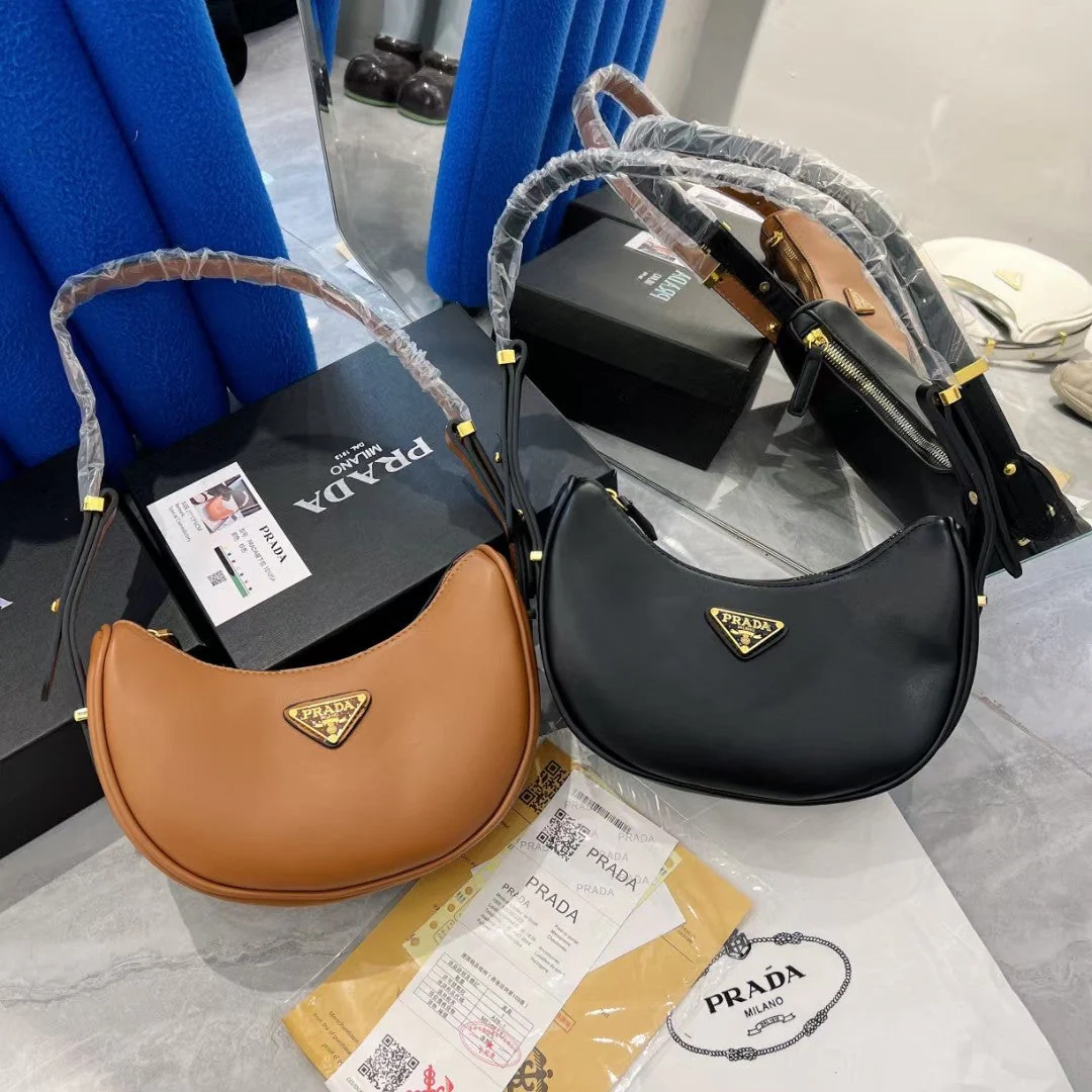 Pra bag in ultra-soft lambskin with double shoulder straps Bag - Top Club