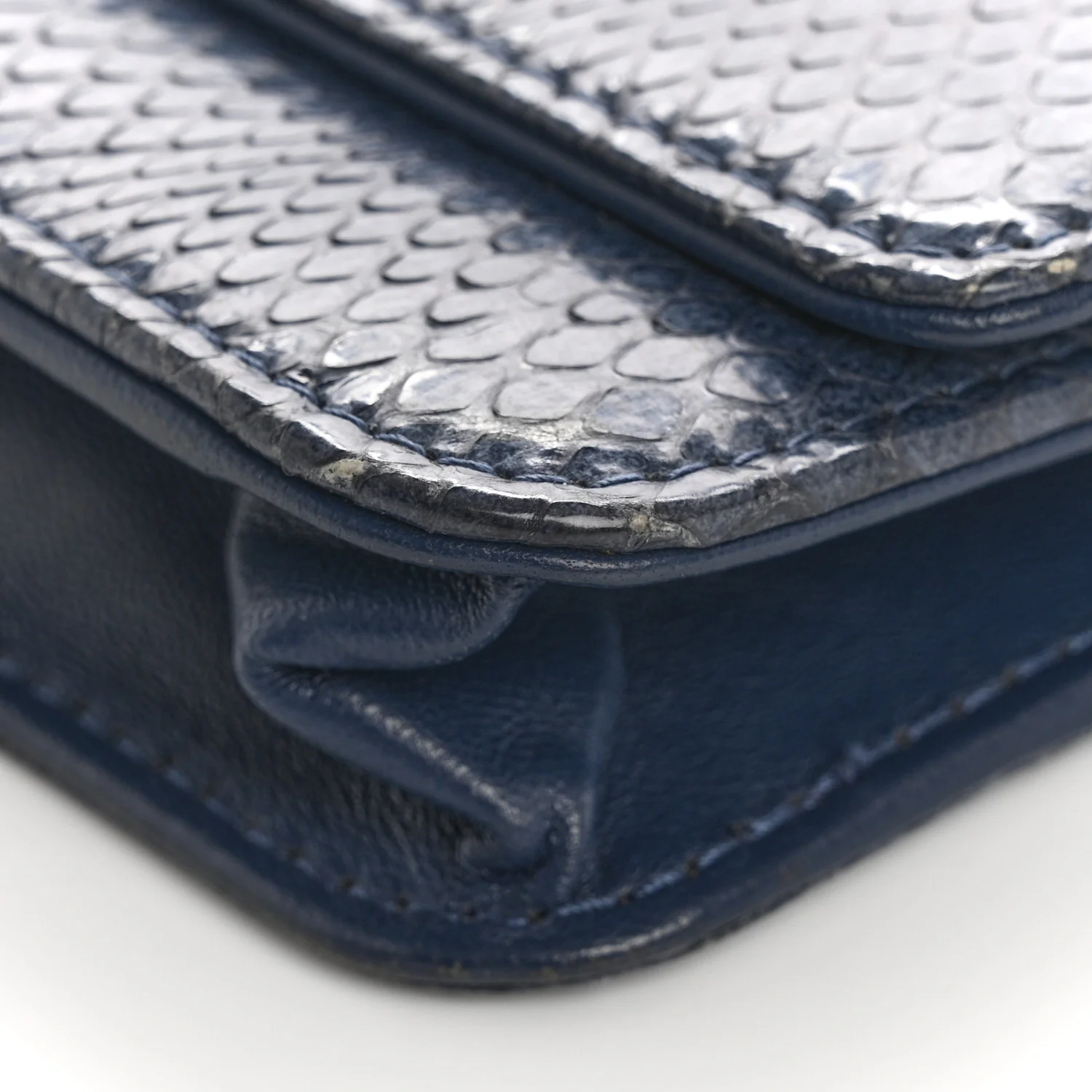 Snakeskin Wallet On Chain WOC Blue - Top Club