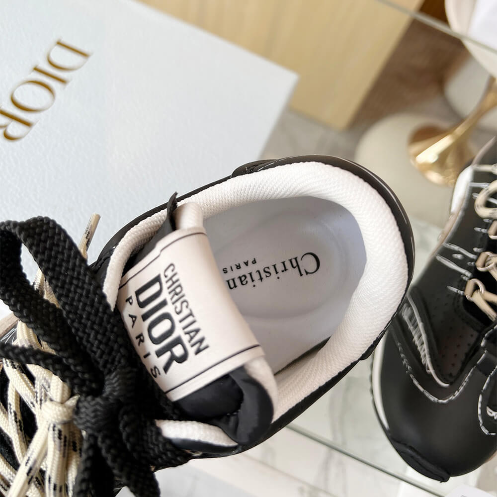 DIOR  D-Sketch Sneaker - Top Club