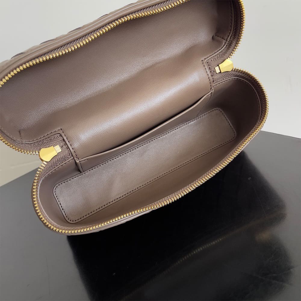 Bottega Veneta Bang Bang Vanity Case(high-end grade) - Top Club