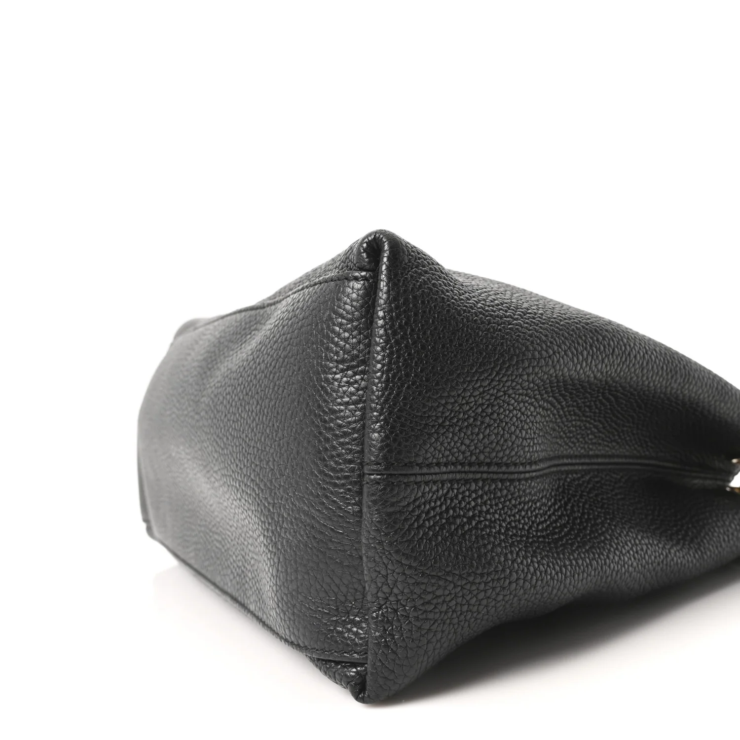 Pebbled Calfskin Medium Soho Chain Shoulder Bag Black - Top Club