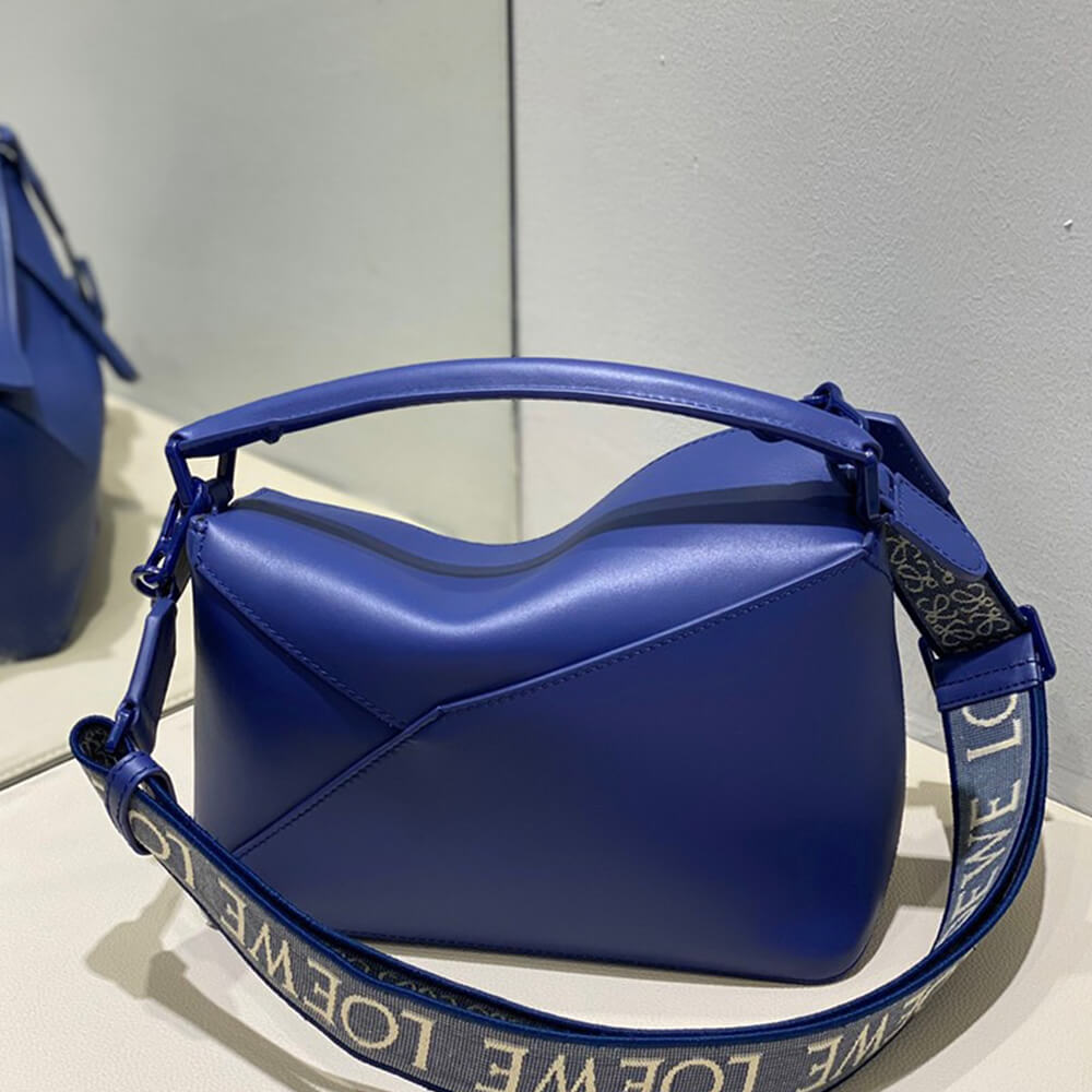 LOEWE Small Puzzle Bag - Top Club