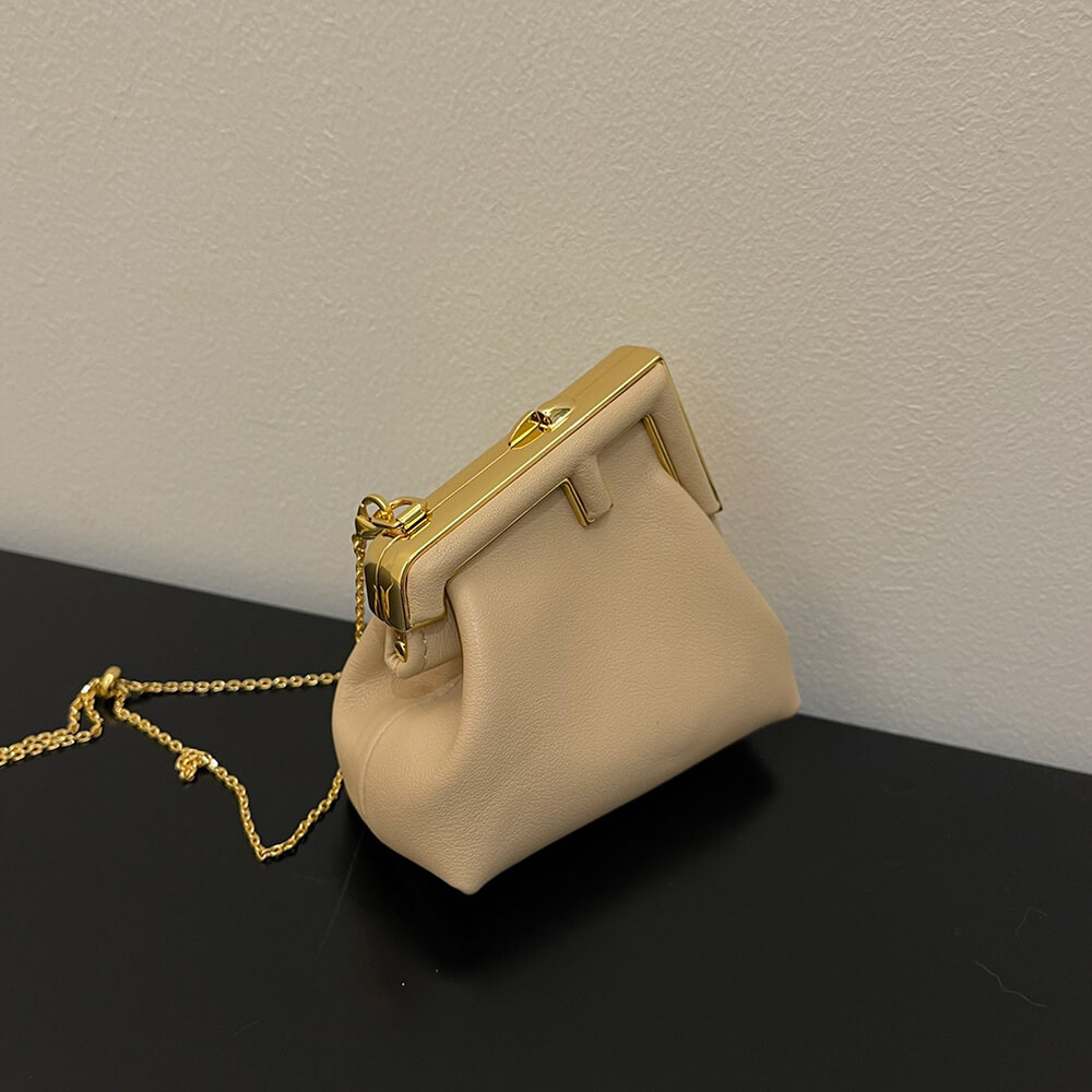 Nano Fendi First Charm - Top Club
