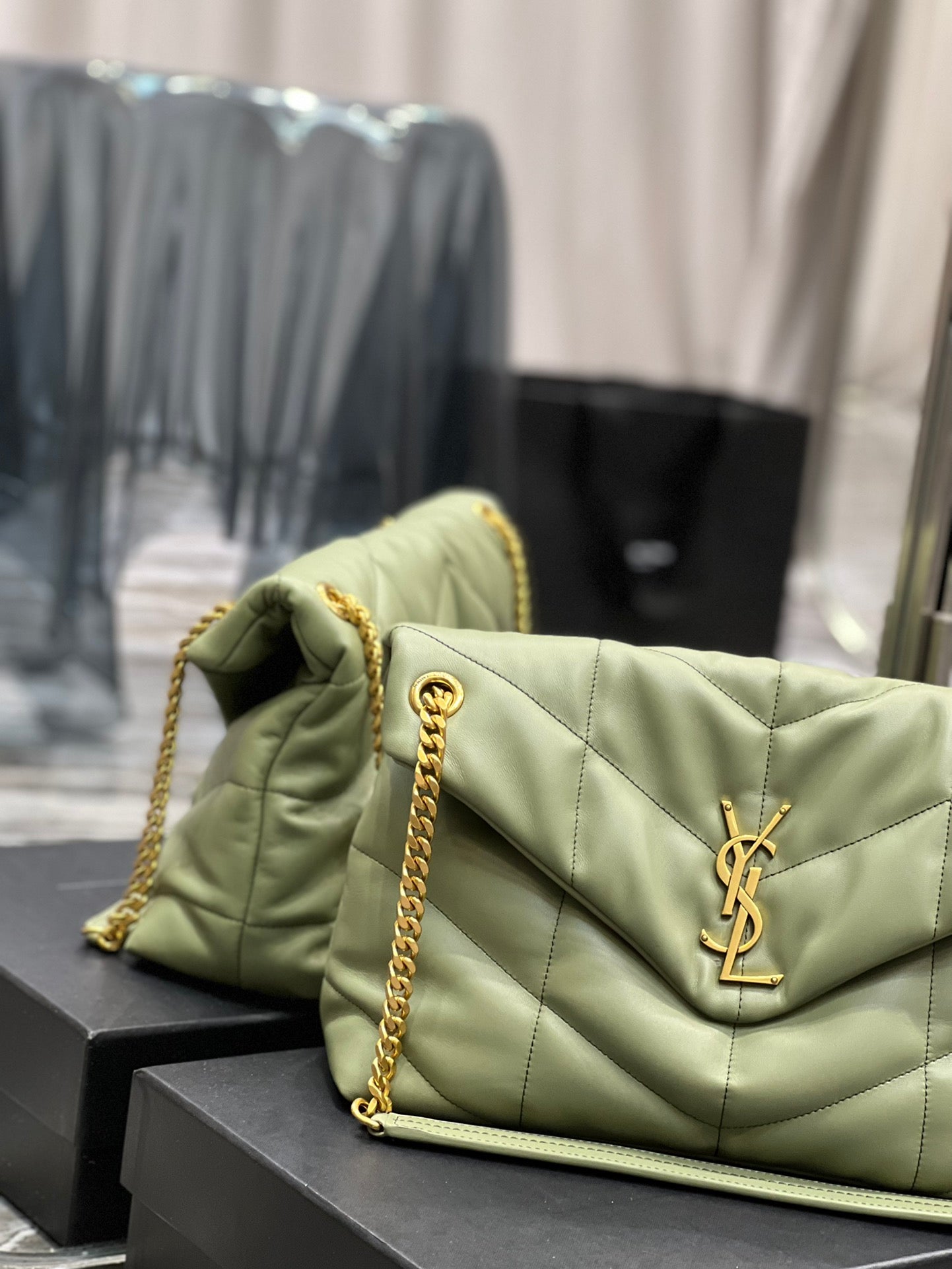 Y PUFFER MEDIUM BAG IN QUILTED LAMBSKIN - Top Club