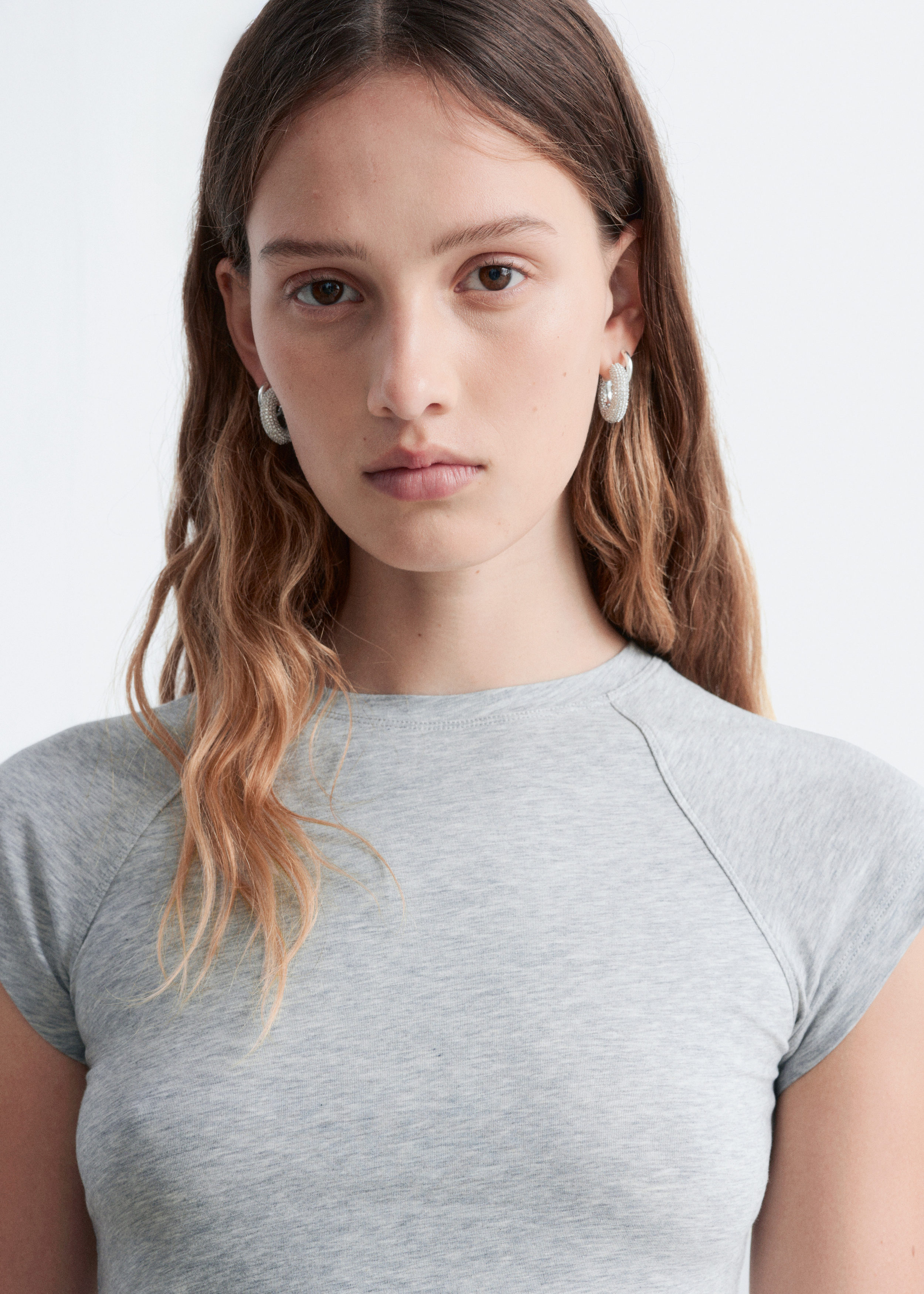 & Other Stories FITTED RAGLAN-SLEEVE T-SHIRT