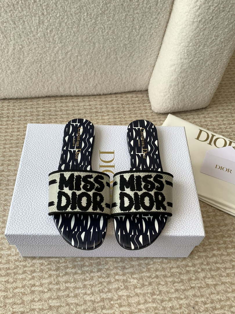Dior KCO109EZO Dway Slide Embroidered Cotton Miss Dior Allover Motif Shoes D82998 - Sneaker Replica Workshop