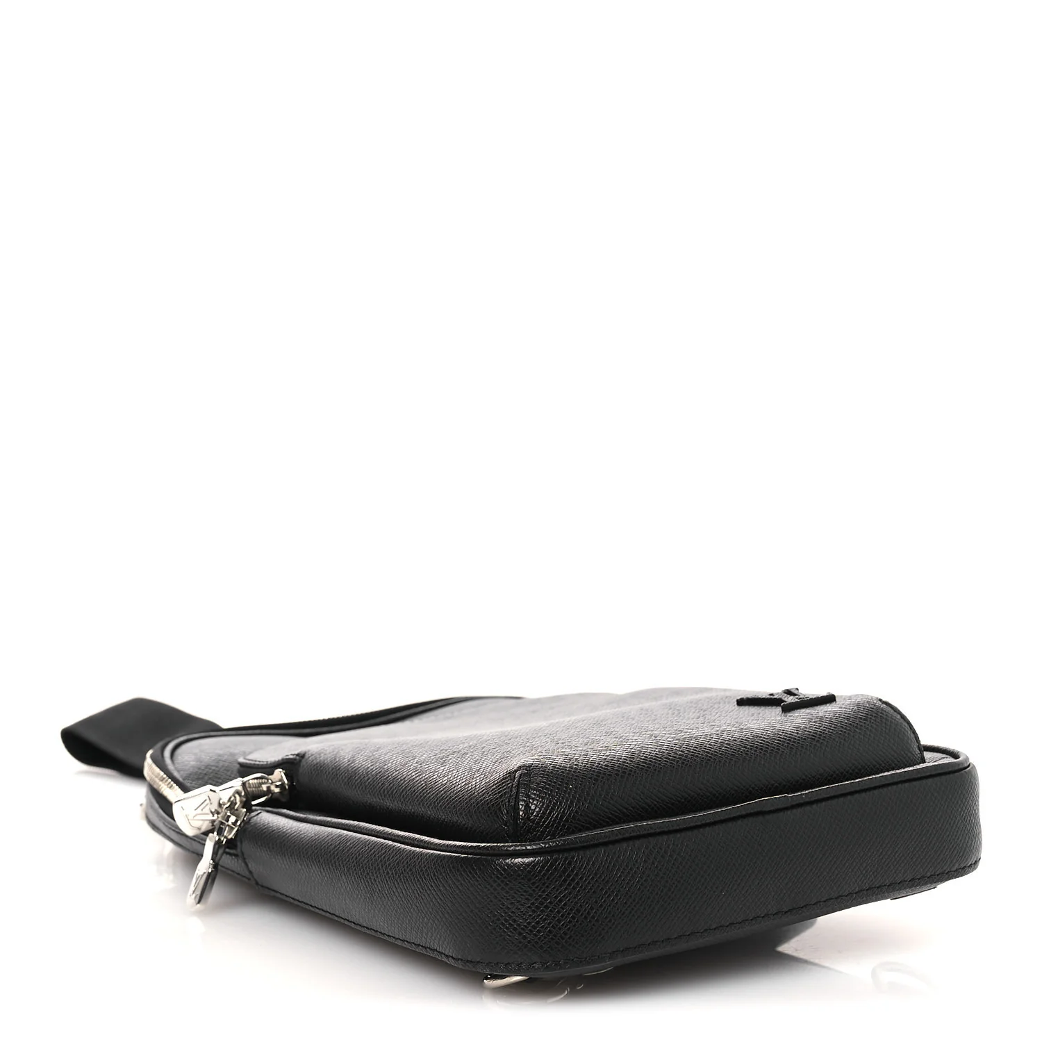 Taiga Avenue Sling Bag NM Black - Top Club