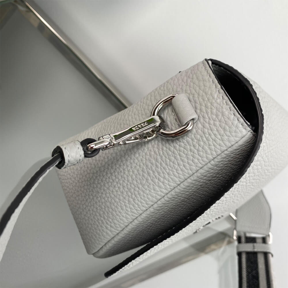 Prada Leather shoulder bag(high-end grade) - Top Club