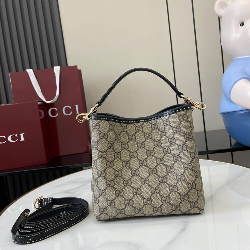 GG Emblem mini bucket bag - Top Club