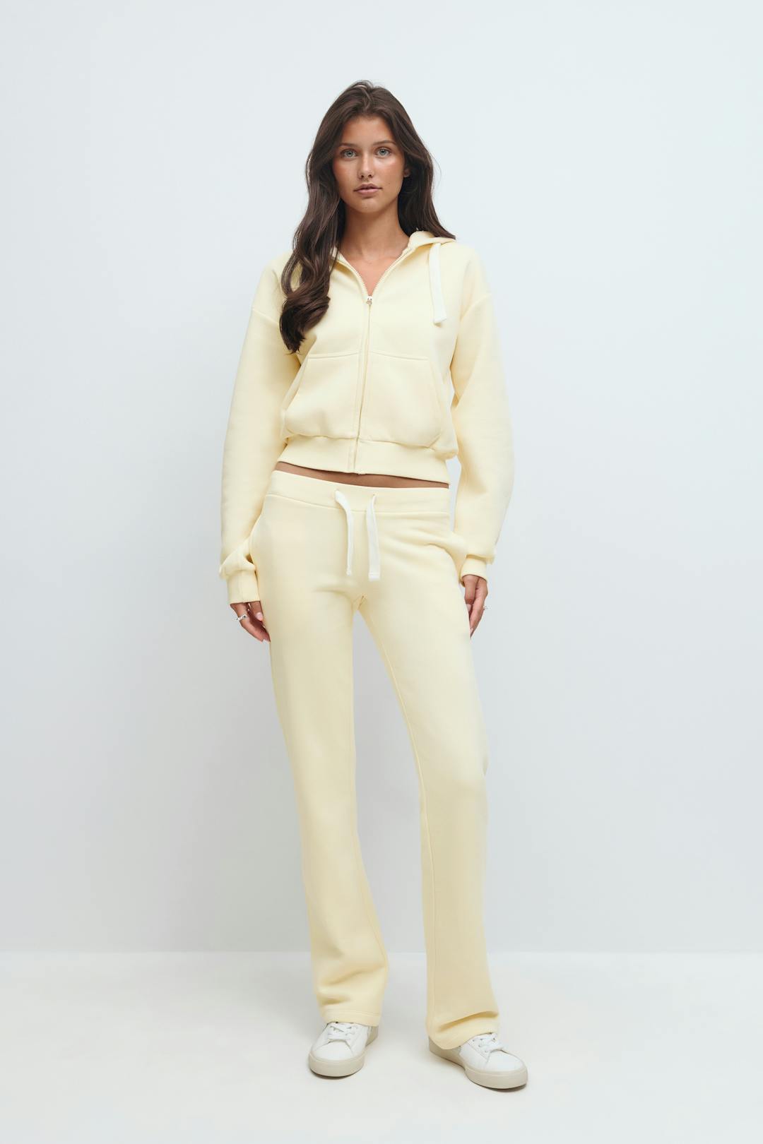Gina Tricot 14+ low waist sweatpants