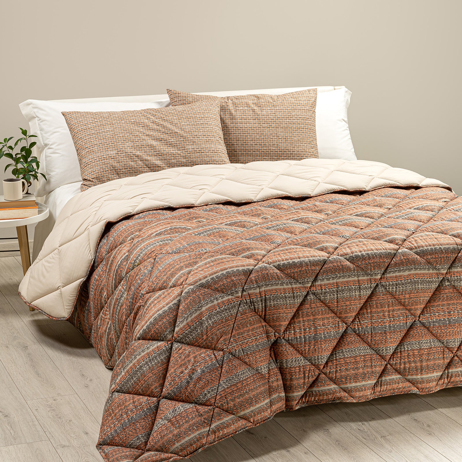 Oregon and a half orange microfiber quilt Caleffi Home