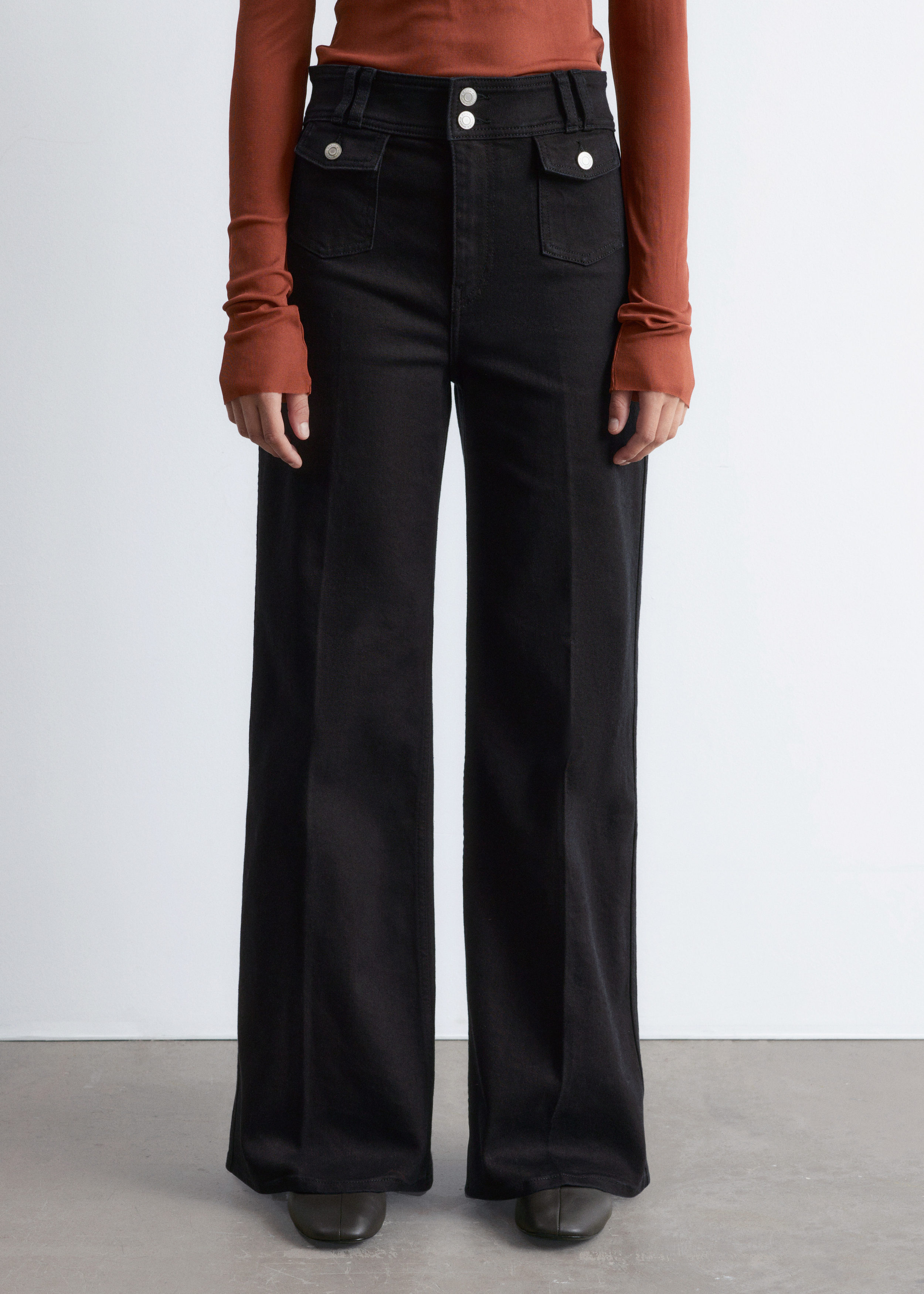 & Other Stories PRESS-CREASE FLARED JEANS