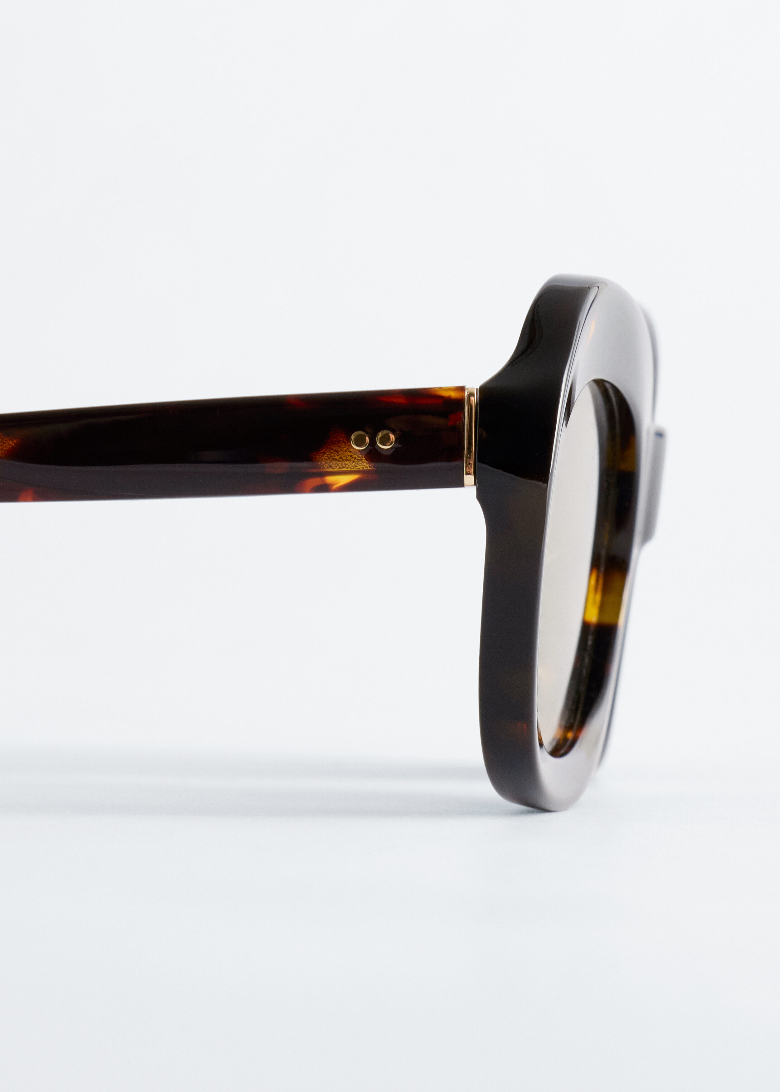 & Other Stories OVAL CAT-EYE SUNGLASSES