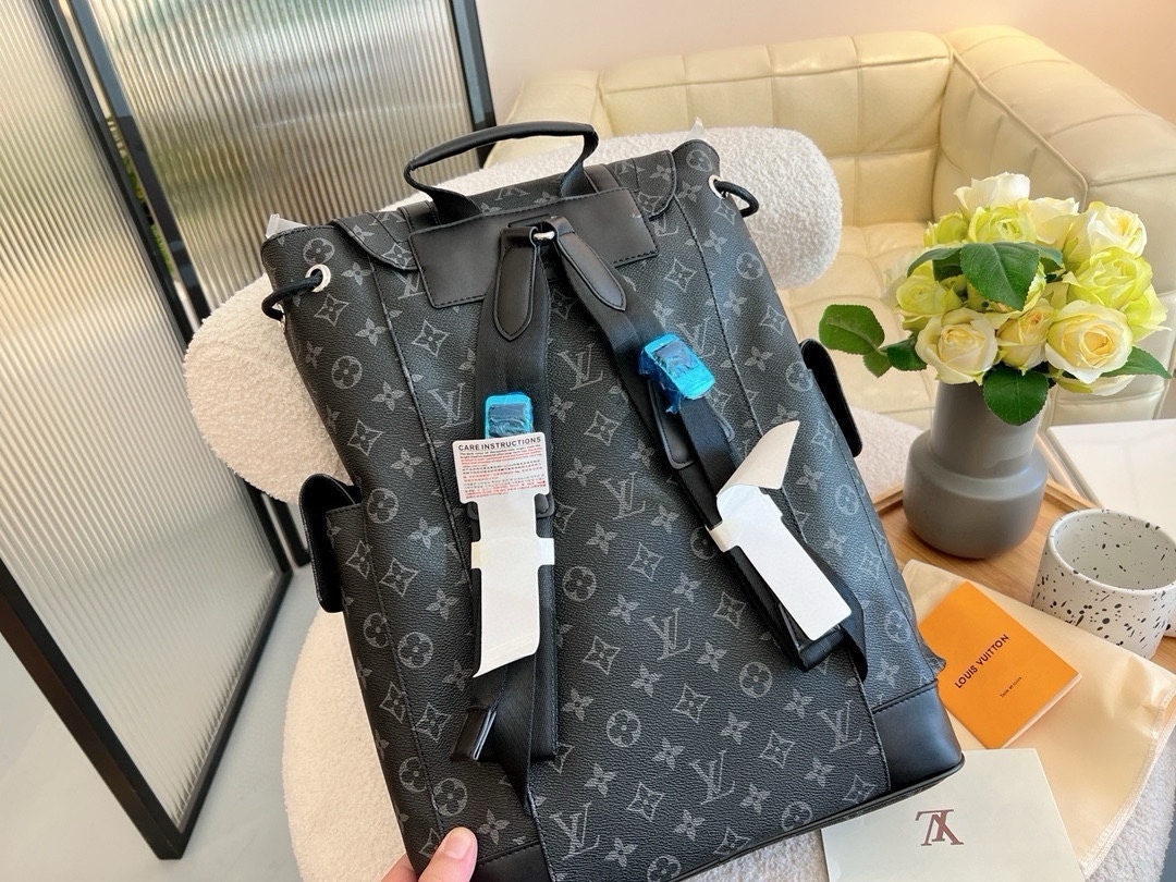 Louis new arrival men backpack bag 003 size: 31*15*45 cm - Top Club