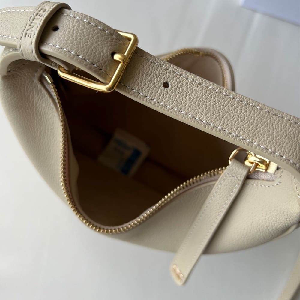 Celine Teen Celine Lulu IN Grained calfskin - Top Club