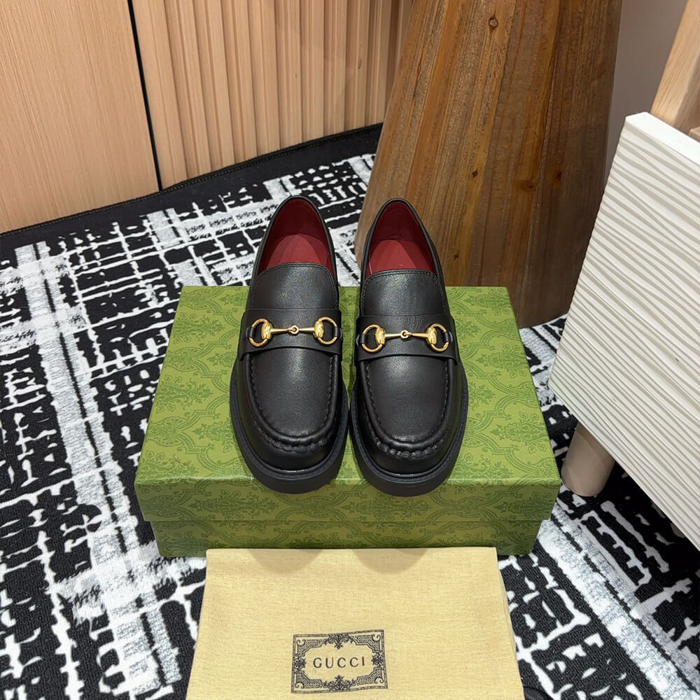 GUCCI Women s loafer with Horsebit - Top Club
