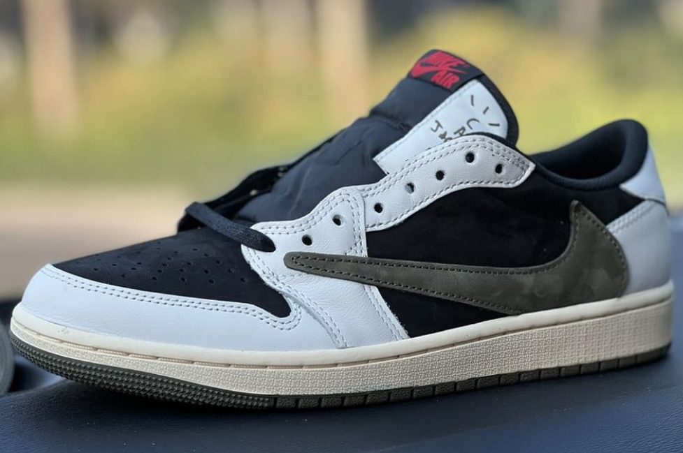 Travis Scott x Wmns Air Jordan 1 Low OG  Olive  DZ4137-106 - Sneaker Replica Workshop
