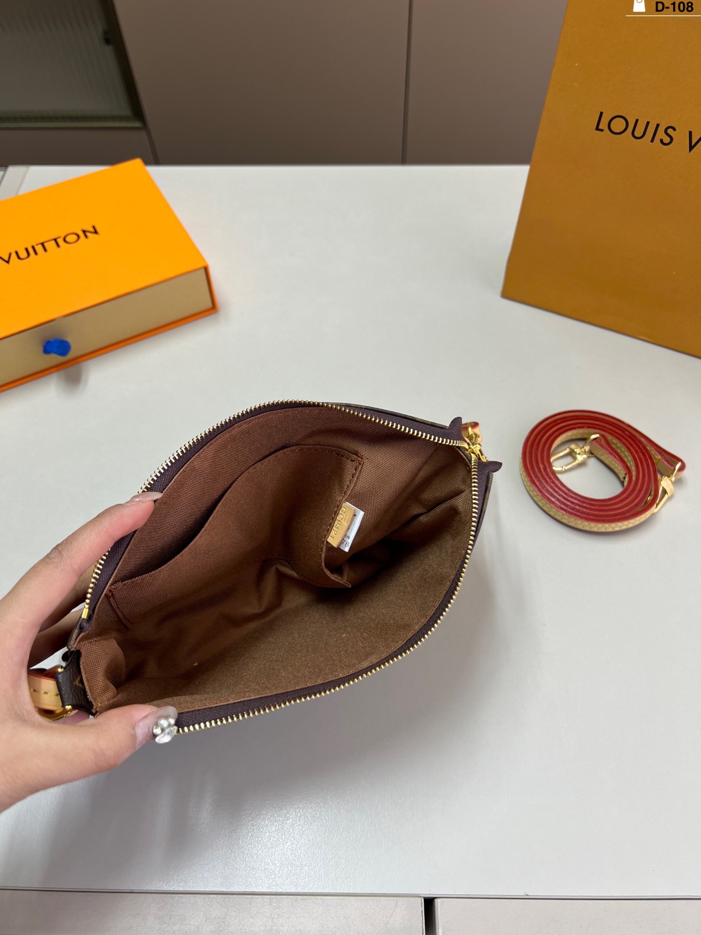 Louis new arrival IVY bag size: 21*12 cm - Top Club